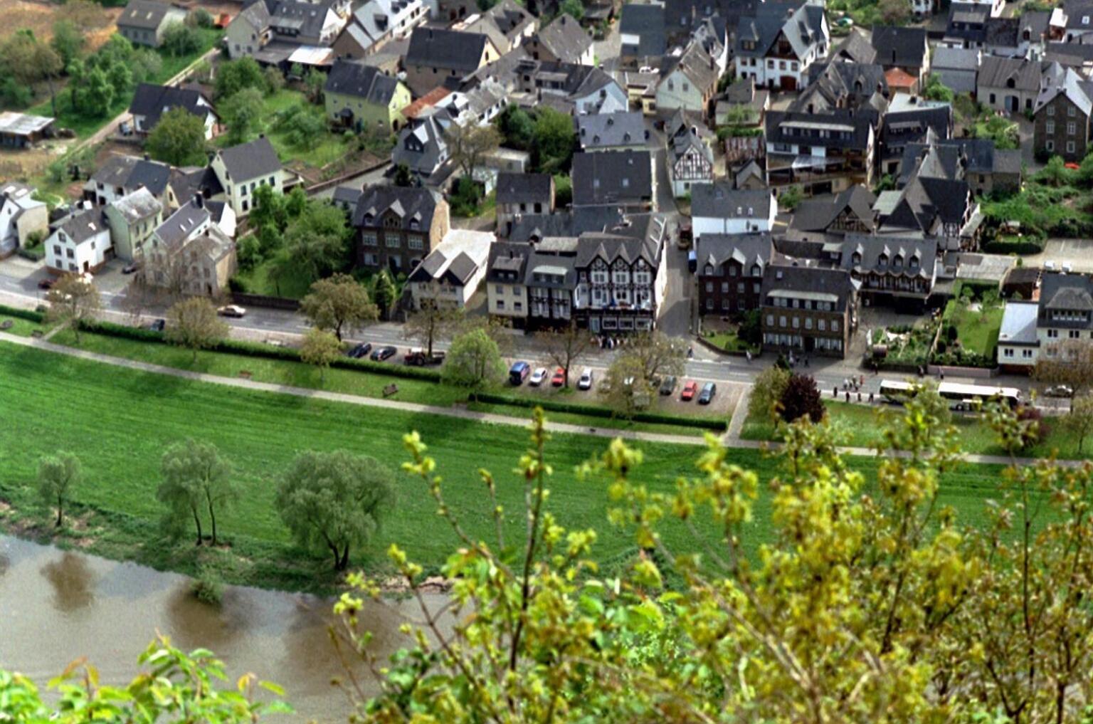 Hotel Zur Winzergenossenschaft Ernst Exteriér fotografie